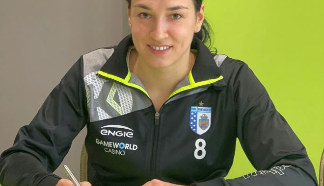 Handbal / Cristina Neagu şi-a prelungit pe doi ani contractul cu CSM Bucureşti - 1-1640769217.jpg