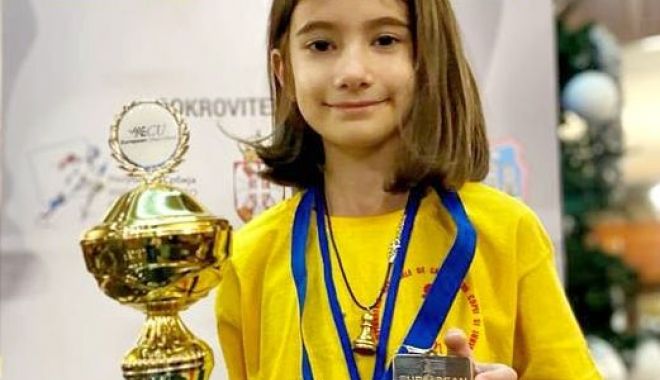 Emma Creţescu, medalie de bronz la Europenele de şah rapid şi blitz pentru juniori - 1-1640784471.jpg