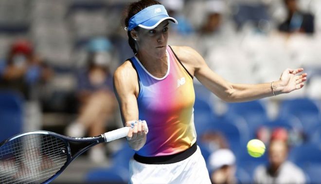 Tenis / Sorana Cîrstea, senzaţională în primul tur, la Australian Open. Kvitova n-a „văzut” mingea! - 1-1642492981.jpg