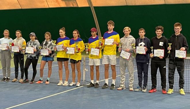 Iris Zbrancă, de la LPS Constanţa, vicecampioană naţională la tenis juniori U16 - 1-1642507552.jpg