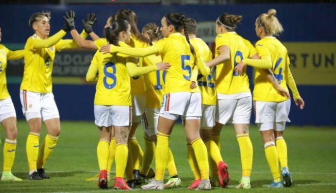 Fotbal feminin / Stagiu de pregătire în Spania pentru naționala tricoloră - 1-1643026361.jpg