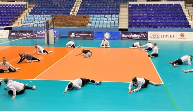 Volei / CS Medgidia nu a mai jucat partida cu Volei Alba Blaj. Virusul Covid-19 a făcut ravagii în lotul ardelencelor - 1-1643540033.jpg