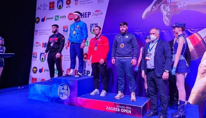 Lupte / Primele medalii pe 2022 pentru tricolori, în turneul Grand Prix de la Zagreb - 1-1643625094.jpg