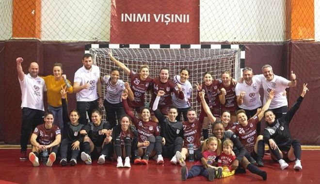 Handbal / CS Rapid, pas uriaş către titlul de campioană, după victoria din derby-ul cu Vâlcea - 1-1644489432.jpg