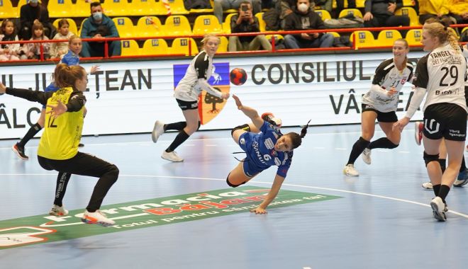 Handbal / SCM Râmnicu Vâlcea, remiză cu Viborg, în EHF European League. Ambele echipe, calificate în sferturi - 1-1644824944.jpg