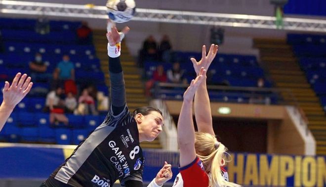 Handbal / CSM Bucureşti, egalată în ultima secundă de Esbjerg, în Liga Campionilor - 1-1645428096.jpg