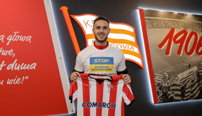 Farul l-a transferat pe fundaşul Virgil Ghiţă la MKS Cracovia - 1-1646121796.jpg