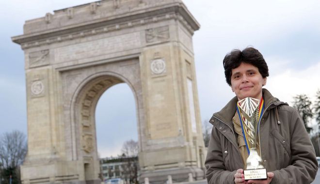 Campionii României la şah rapid, blitz şi dezlegări şi-au prezentat trofeele la Arcul de Triumf - 1-1647350414.jpg