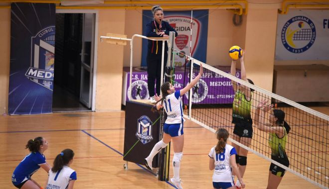 Volei / Trei înfrângeri! Cadetele Medgidiei au ratat calificarea la turneul final al Campionatului Naţional - 1-1648644639.jpg