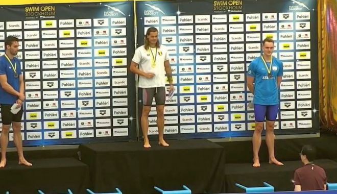 Nataţie / Victorii la 50 m şi 100 m spate! Robert Glință, două medalii de aur la reuniunea nautică de la Stockholm
