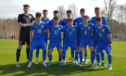 Fotbal / România U16, victorie în amicalul cu Bulgaria U16. Rafael Munteanu, de la Farul, a apărat un penalty - 1-1649773842.jpg