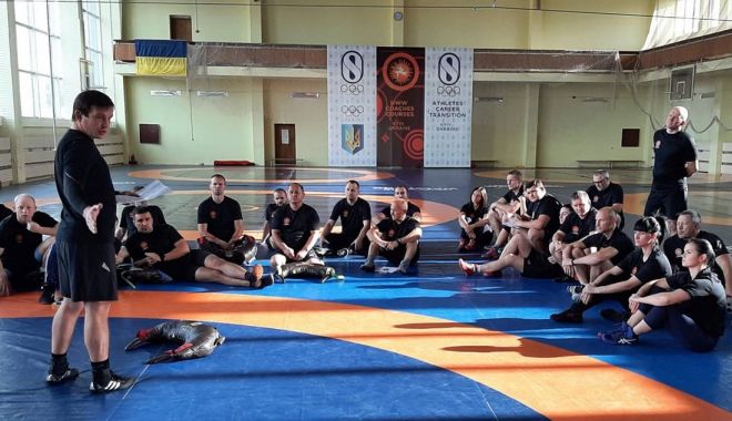 Lupte / Curs de perfecţionare a antrenorilor, organizat de federaţia română