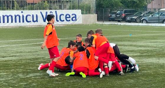 Fotbal / Start în faza regională a Cupei Satelor! Copiii din Cumpăna, în Zona 2 de la Luciu - 1-1651670660.jpg