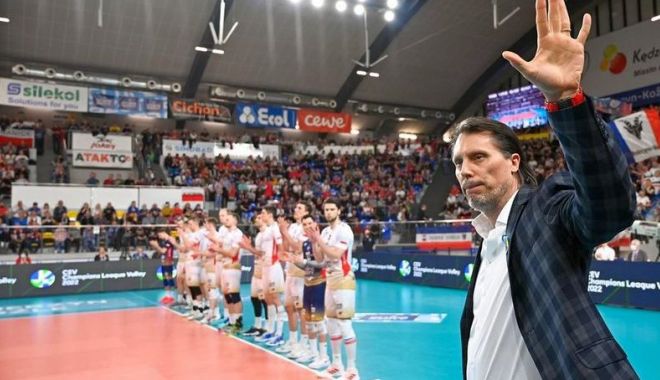 Volei / Antrenorul român Gianni Crețu, debut cu dreptul în finala campionatului Poloniei - 1-1651751081.jpg