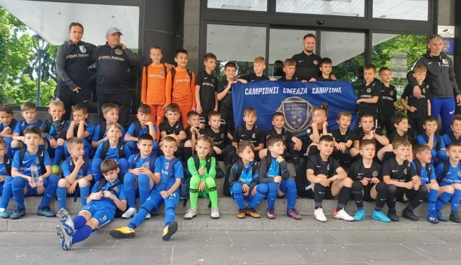 Juniorii Farului, finalişti ai Cupei Dunav de la Ruse - 1-1652181401.jpg