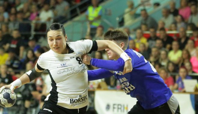 Handbal / Titlul naţional în Liga Naţională feminină se va decide în ultima etapă. Rapid şi CSM Bucureşti, umăr la umăr - 1-1653640663.jpg