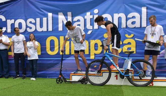 Olimpism / Simona Amânar-Tabără i-a premiat pe câştigătorii Crosului Naţional 
