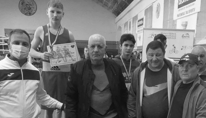 Doliu în boxul românesc. A murit fostul medaliat olimpic Costică Dafinoiu