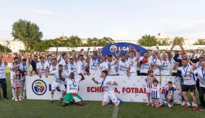 Fotbal / Minaur, CSC Dumbrăvița, CSM Slatina, Oțelul și Progresul Spartac au promovat în Liga a II-a