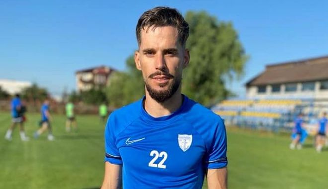 Fotbal / Bursa transferurilor. Daniel Florea a semnat cu FC Voluntari, U Cluj l-a adus pe Marius Briceag