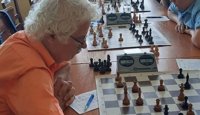 Rundă cu noroc pentru şahiştii constănţeni, la Trofeul Litoralului - 1-1655635858.jpg