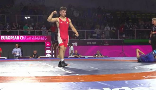 Lupte / Românii Denis Mihai şi Patrik Gordan, în finalele Campionatelor Europene Under-20 de la Roma - 1-1656403992.jpg