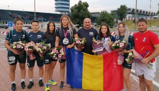 Lupte / Tricolorele s-au întors cu trei medalii de bronz de la Europenele U20 de la Roma
