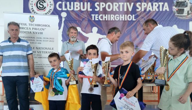 Micii şahişti constănţeni şi-au făcut mat adversarii la 