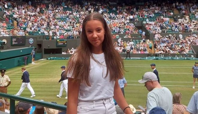 Tenis / Andreea Soare vs. Alexia Tatu, finala sută la sută românească în turneul de junioare U14 de la Wimbledon
