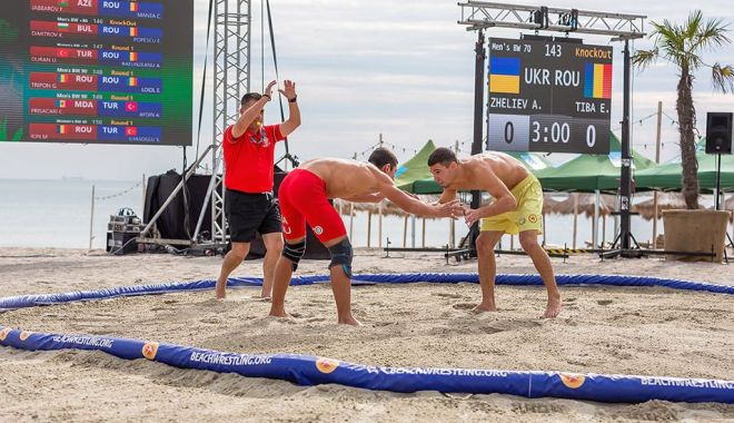 Etapa finală a Campionatului Mondial de lupte pe plajă, la Constanţa - 1-1660049627.jpg