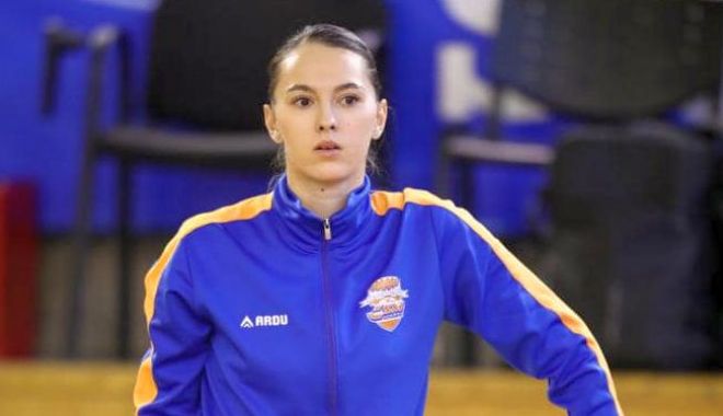 Volei / Petruţa Orlandea şi-a prelungit contractul cu CSM Târgovişte - 1-1661415274.jpg