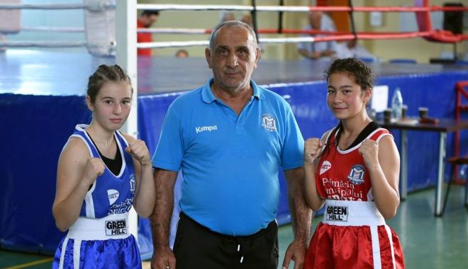 Box / Denisa Militaru, de la CS Medgidia, campioana României la categoria 42 kg - 1-1663241233.jpg