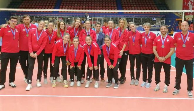 Volei / CS Dinamo, pe locul al doilea la Cupa Balcanică. Dalia Vîrlan - cel mai bun centru!