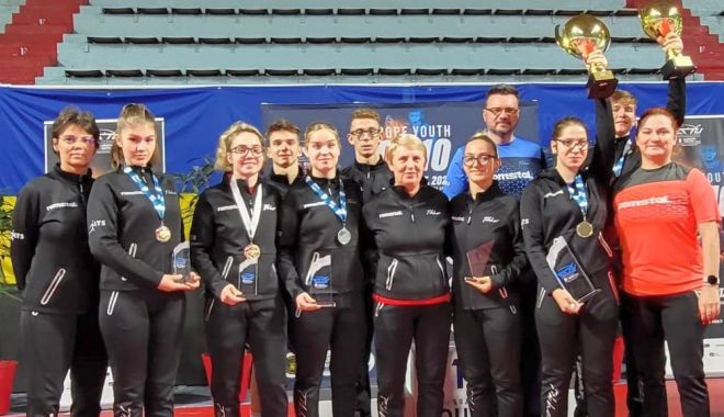 Constănţeanca Bianca Mei-Roşu, medaliată cu aur la Europa Top 10 pentru juniori - 1-1664782487.jpg