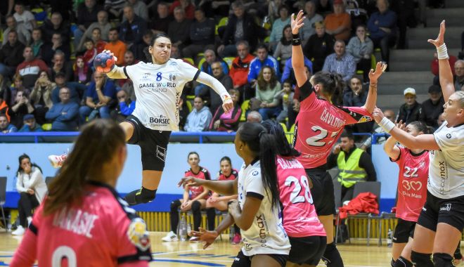 Handbal / CSM Bucureşti a câştigat la Baia Mare, Rapidul s-a împiedicat la Râmnicu Vâlcea - 1-1666251052.jpg