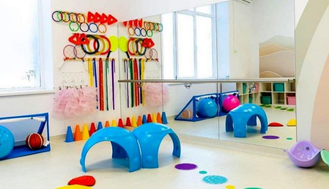 Gimnastică / Prima creşă sportivă din România, inaugurată în prezenţa fostei campioane olimpice Simona Amânar Tabără