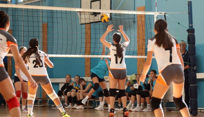 Volei, Campionatul Naţional / 3-0, scorul preferat al „speranţelor” de la CSM Constanţa - 1-1667217416.jpg