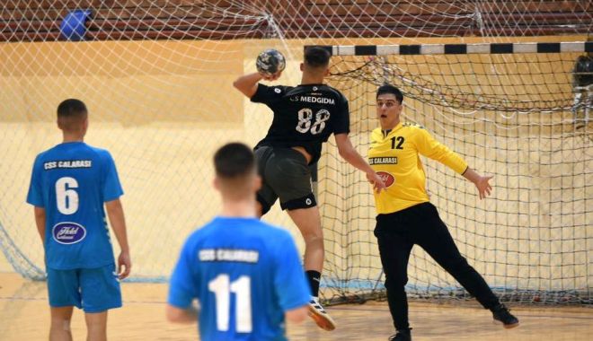 Handbal / CS Medgidia, peste 50 de goluri marcate în partida cu CSS Călăraşi, în Campionatul Naţional de juniori - 1-1668436837.jpg