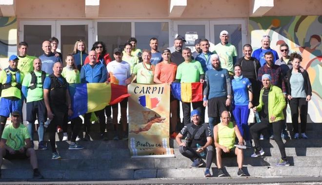 Atletism / Sportivii de la CS Medgidia au alergat la cursa aniversară, pe traseul Cernavodă - Constanţa - 1-1668941050.jpg