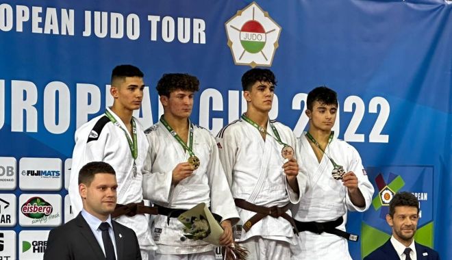 Judo / Argint pentru David Laurențiu Gliga la Cupa Europeană de cadeți de la Gyor - 1-1669128101.jpg