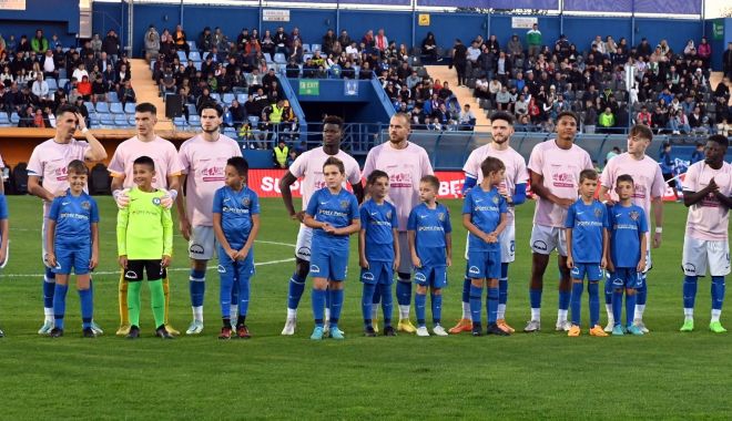 Fotbal / Copiii cu vârste sub 7 ani, intrare gratuită însoțiți de un părinte la meciul Farul - CFR Cluj, din Cupa României - 1-1669799262.jpg