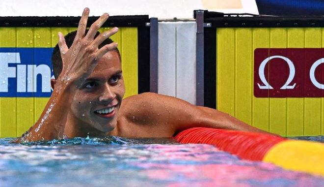 Nataţie / David Popovici, medaliat cu argint în finala probei de 200 m liber, la Mondialele de la Melbourne - 1-1671358482.jpg