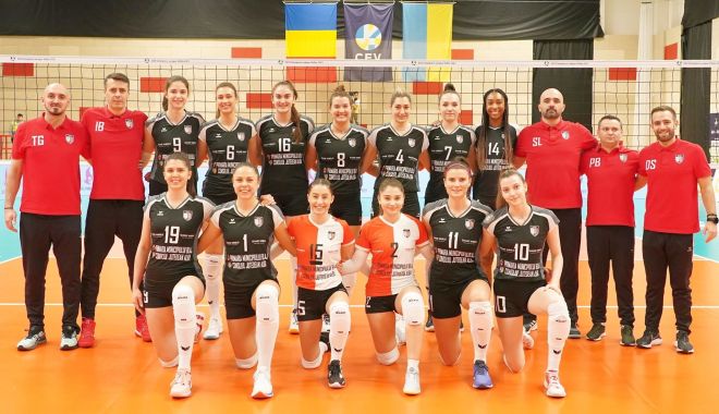Volei / Au spart gheaţa! CSM Volei Alba Blaj, prima victorie în grupele Ligii Campionilor - 1-1673428952.jpg