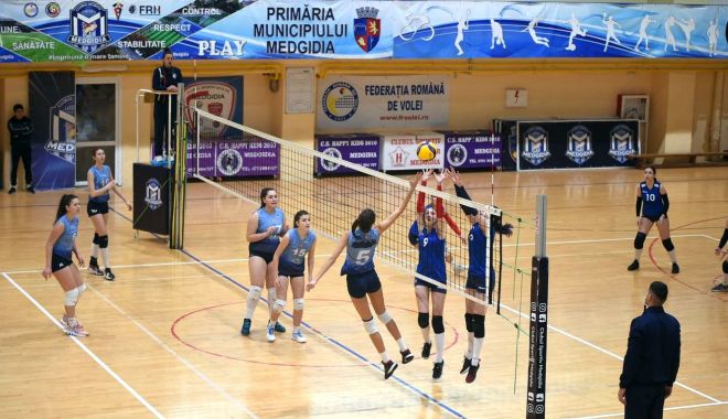 Volei / Junioarele de la CS Medgidia, victorie categorică în meciul cu Laguna Constanţa, în Campionatul Naţional - 1-1673869909.jpg