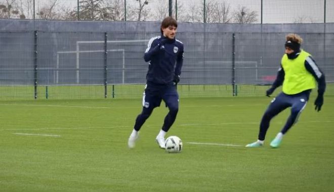 Fotbal / Alexi Pitu a debutat cu victorie în tricoul lui Girondins Bordeaux - 1-1674983218.jpg