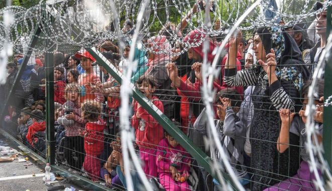 „Gardurile apără Europa”, spune Viktor Orban, înaintea summitului UE privind migraţia - 1-1675845454.jpg