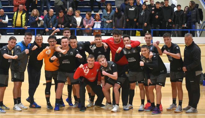 Handbal / Juniorii de la CS Medgidia, pregătiri pentru primul meci oficial al anului, în Campionatul Naţional - 1-1675934990.jpg