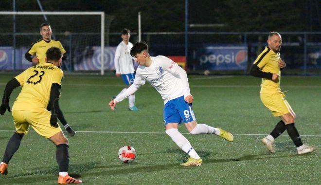 Fotbal / Juniorii U16 ai Farului, remiză în meciul de pregătire cu CS Năvodari - 1-1676554109.jpg