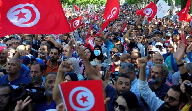 Uniunea Europeană se teme de un colaps al Tunisiei - 1-1679385001.jpg