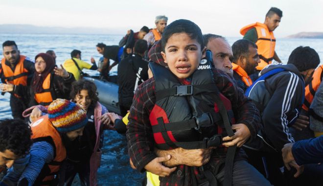 Grecia prelungeşte durata permiselor de şedere pentru copiii de migranţi - 1-1680162445.jpg